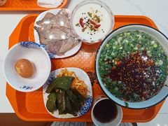 -德元兰州纯汤牛肉面(深圳首店)