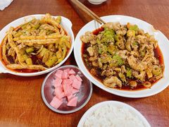 -巷子肥肠(科华巷店)