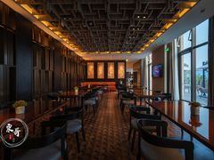 靠窗位-杭州桐庐康莱德酒店西餐厅-舍