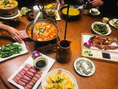 -老滇山寨•云南特色菜•地方菜•民族风情歌舞表演(金碧店)