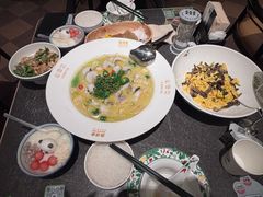 -渔语鱼新川菜Bistro(万象天地店)