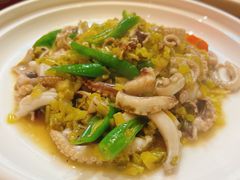 -魏铭鱼头捞饭(晋阳路店)