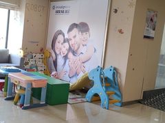 -瑞尔齿科(天津国际大厦诊所)
