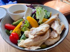 鸡肉牛油果芒果色拉-Wagas沃歌斯(环贸店)