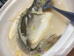 -万龙洲海鲜(大兴绿地缤纷城店)