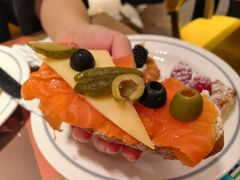 -咖啡苑自助餐厅·中国大饭店