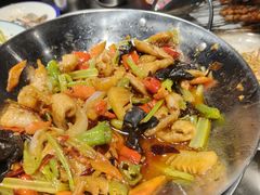 -曹掌柜小酒馆烧烤集团(宾川路店)