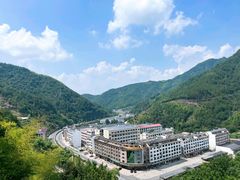 -大盘山温泉山庄