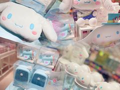 -名创优品(海珠乐峰广场店)