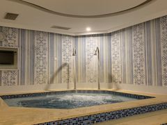 -汕尾巴黎半岛酒店