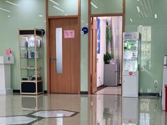 -茂菊口腔连锁(浦东南路店)