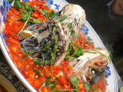 -湘潭九龙鱼头店(城南西路店)