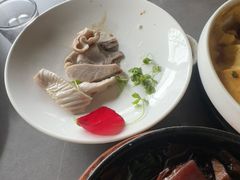 -吴越荣记苏州菜·松鼠桂鱼100%活鱼现做(斜塘老街店)