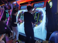 -爱玩嘉年华(江北一店)