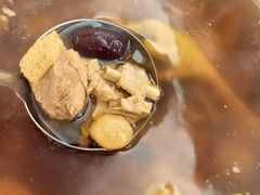 -粤盛海鲜平价店(洛溪食街店)