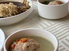 蟹粉狮子头-怡园饭店-餐厅(四望亭店)