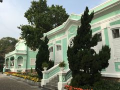 iphone_upload_pic-龙环葡韵住宅式博物馆