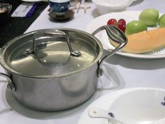 -红鼎豆捞·非遗鲍皇汤火锅(宝丰路店)