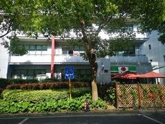 -张江微电子港·地面停车场