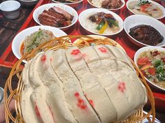-蓝田九大碗民俗食府(蓝田店)