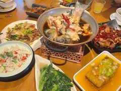 -隔壁老王·家常云南菜(花巷店)