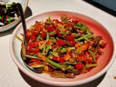 小炒黄牛肉-千百味红餐厅·江西菜(绿地双子塔店)