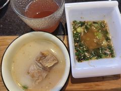 -有一锅·野生菌黑山羊腊排骨火锅(古城北门店)