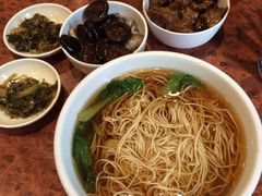 -功德林(南京西路店)