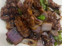 -余杨鸭鸭餐厅