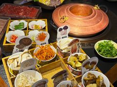 -菌自由丨野生菌火锅特色庭院餐厅(丽江古城店)