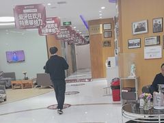 -雅悦齿科(顾村公园店)