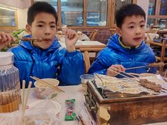 -霄汉牛三鲜湖北砂锅菜(万松园2店)