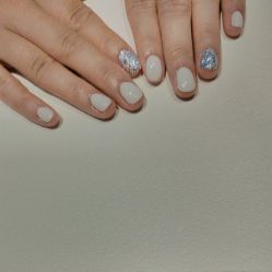 -花系美·美甲美睫精品店