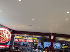 -川流不息·地道川菜·小龙虾(松东路店)