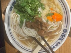 -鑫花溪牛肉米粉(天山店)