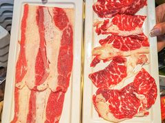 -来龍儿鲜切牛肉自助老火锅