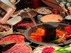 -晓宇重庆火锅(西安荟聚店)