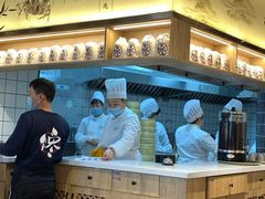 -馋三尺蟹粉小笼(人民广场店)