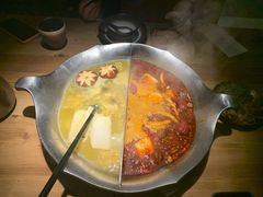 红颜花胶鸡锅-湊湊火锅·茶憩(杭州湖滨银泰in77店)