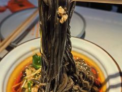 -鸣记脆皮烤鱼·海鲜烤鱼(三八广场店)