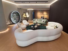 -罗奇堡家具(淮海西路店)