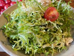 炝拌苦菊-呱呱叫民俗风味主题餐厅(沣峪口店)
