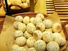 -啊噗吐呦现场烘焙(麦凯乐店)