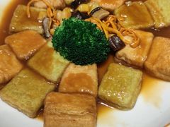 -花溪雨·森林餐厅(石基店)