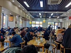 -钢阳酸菜红烧牛肉面(季乐路店)