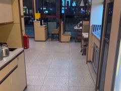 -七欣天香辣蟹火锅(闵行浦江欢乐颂店)