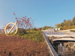 -UNI UNI(环亚凯瑟琳店)