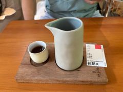 -彳亍咖啡·这里(水湾路店)