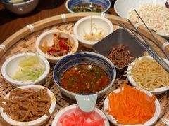 -包整·丝娃娃(一览甲秀楼风景店)