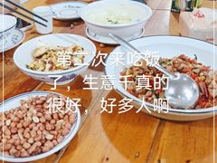 -笨罗卜浏阳菜馆(星沙店)